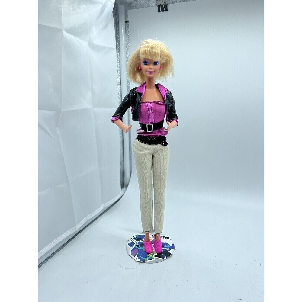 MATTEL TNT BARBIE, BLONE HAIR, BLUE EYES,
